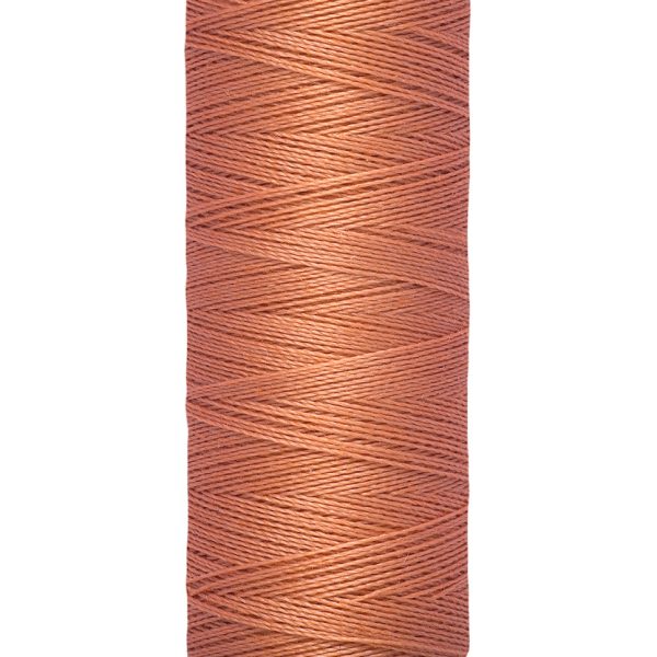 GUTERMAN SYTRÅD 200 M FG 0377