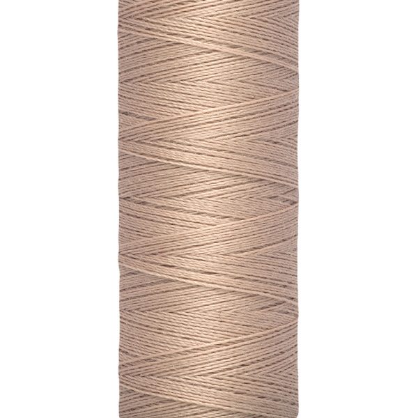 GUTERMAN SYTRÅD 200 M FG 0422