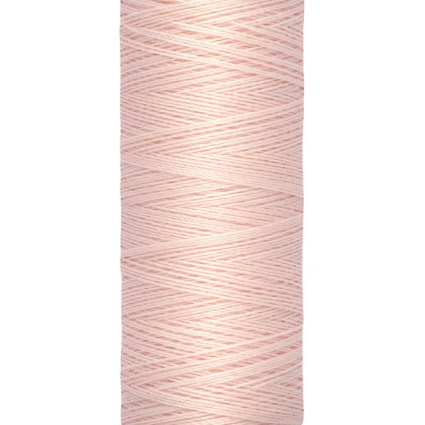 GUTERMAN SYTRÅD 200 M FG 0658