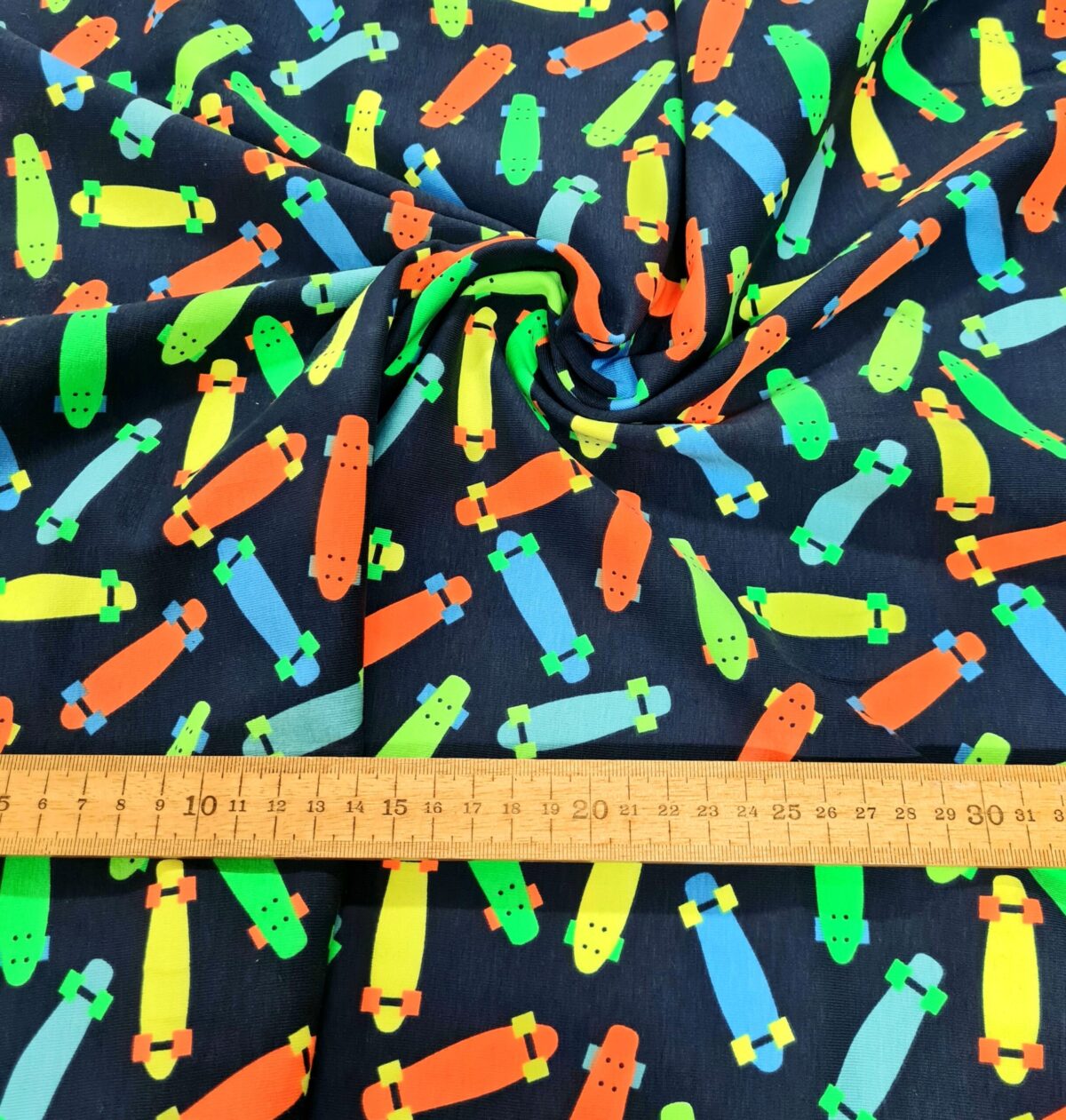 TRIKÅ SK8 MARIN/NEON FG 008