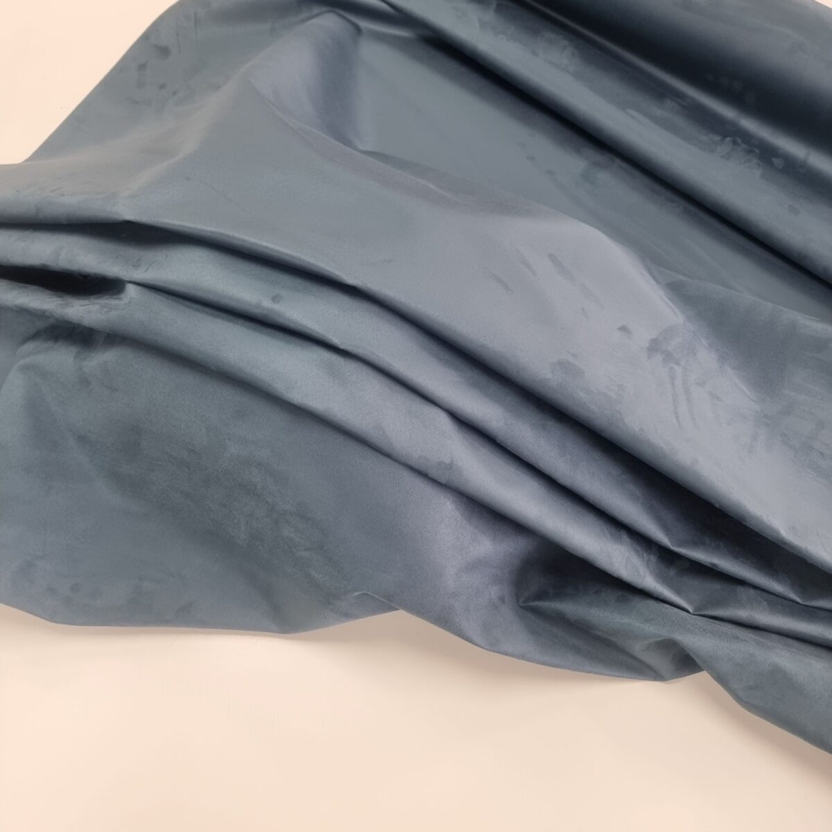MÖBELTYG ALCANTARA MISSISSIPPI DIMBLÅ 17