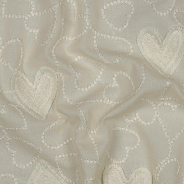 Broderad voile Hjärtetråd naturvit fg 001
