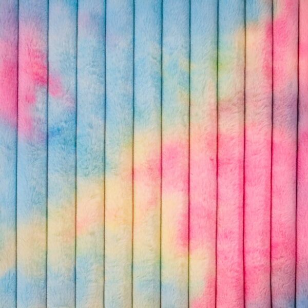 Fuskpäls Mysväder batikmönstrad regnbåge fg 1