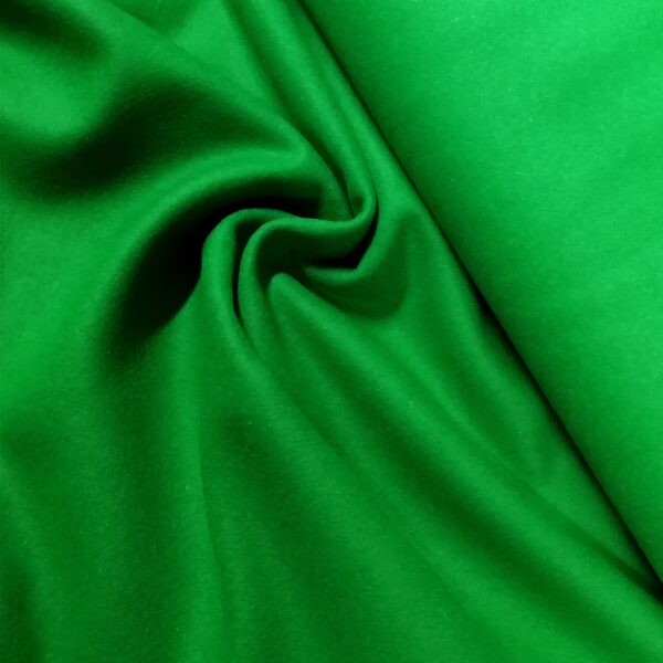 KAPPULL - ÄRTAN FG 8231